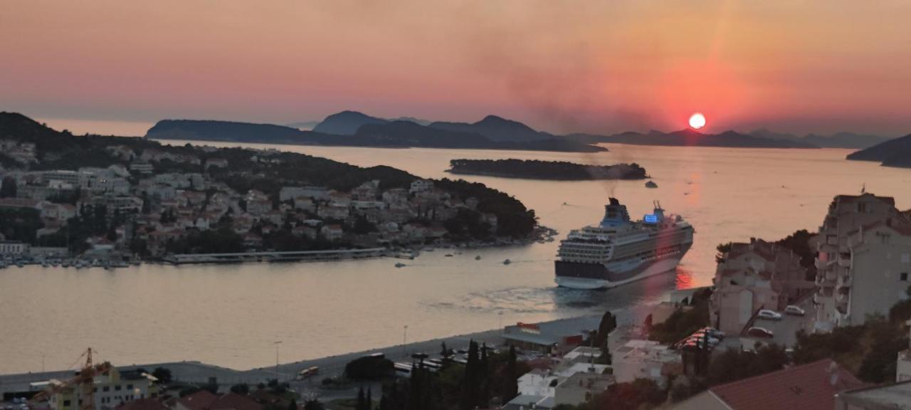 Ferienwohnung Kate'S Studio With An Amazing View Dubrovnik Exterior foto
