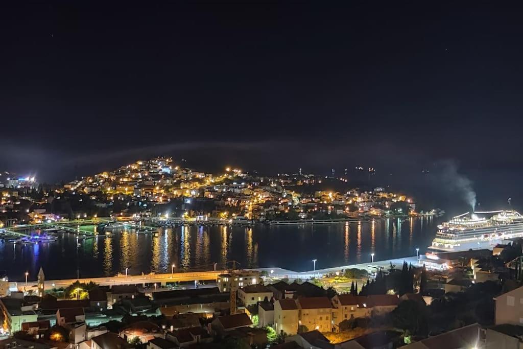 Ferienwohnung Kate'S Studio With An Amazing View Dubrovnik Exterior foto